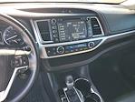 2017 Toyota Highlander 4x4 SUV for sale #48393A - photo 26