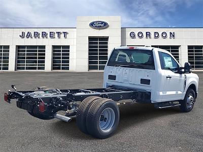 2025 Ford F-350 Regular Cab DRW 4x2 Cab Chassis for sale #48472 - photo 2