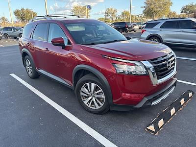 Used 2023 Nissan Pathfinder - photo 1