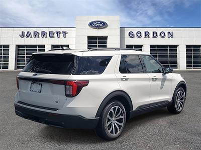 New 2025 Ford Explorer ST-Line SUV for sale #48850 - photo 2