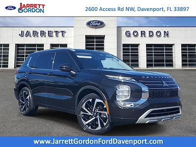 Used 2024 Mitsubishi Outlander - photo 1