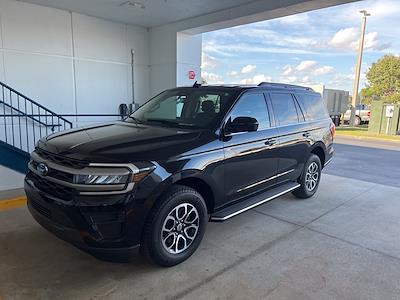 Used 2023 Ford Expedition - photo 1