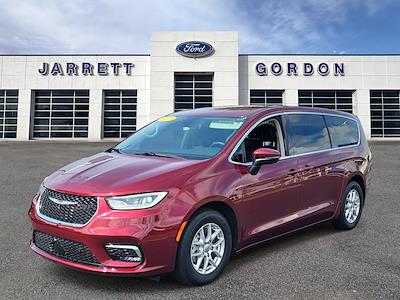 2023 Chrysler Pacifica FWD Minivan for sale #50022A - photo 2