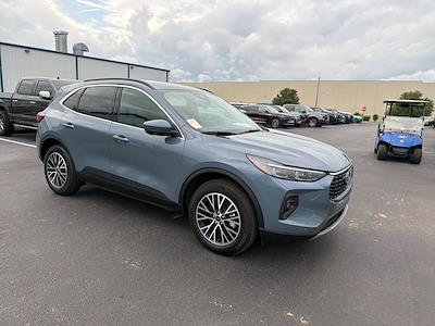 Used 2025 Ford Escape - photo 1