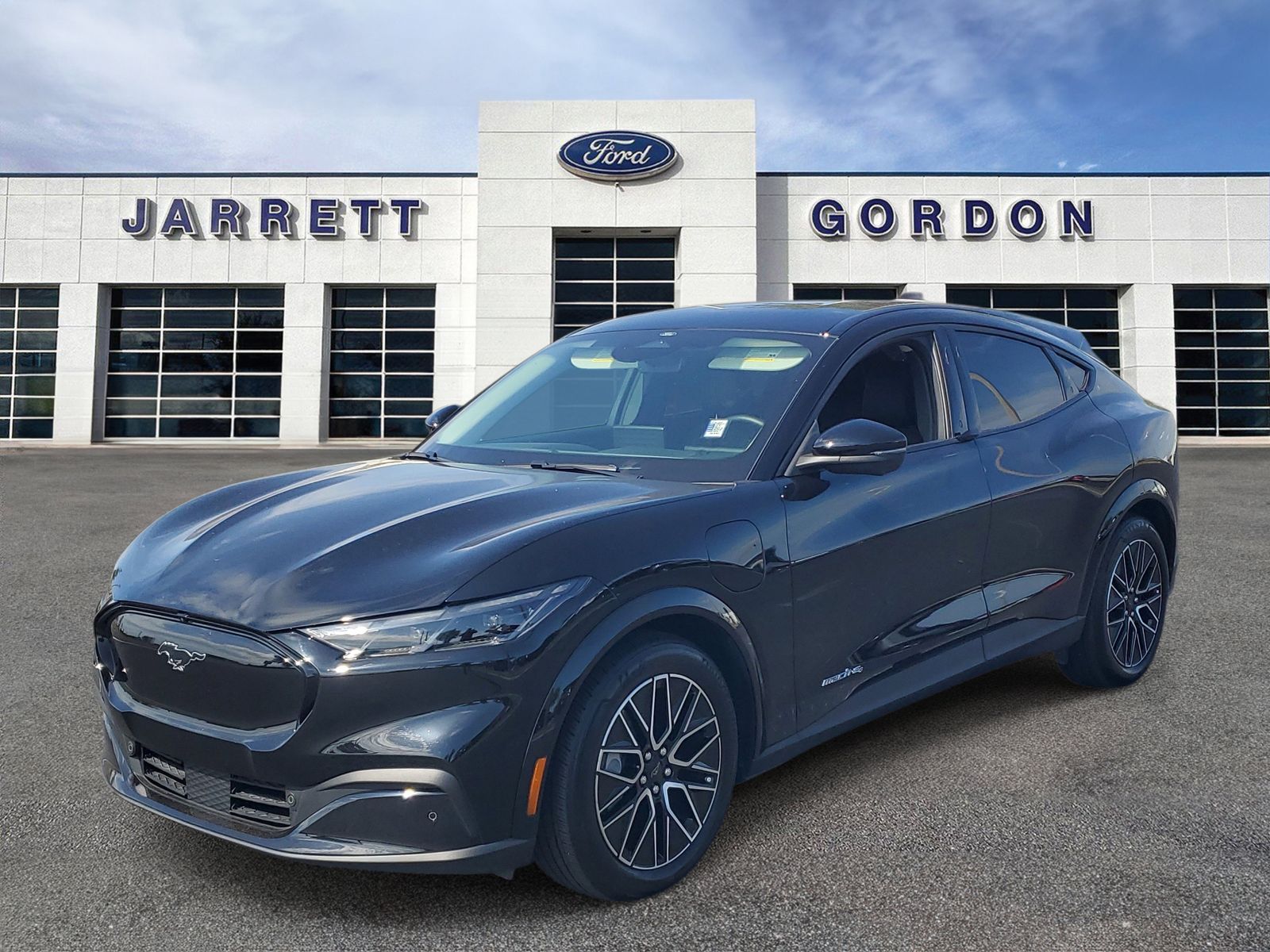 Used 2025 Ford Mustang Mach-E - photo 14