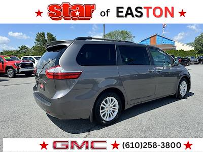 Used 2017 Toyota Sienna XLE Minivan for sale #850003B - photo 2
