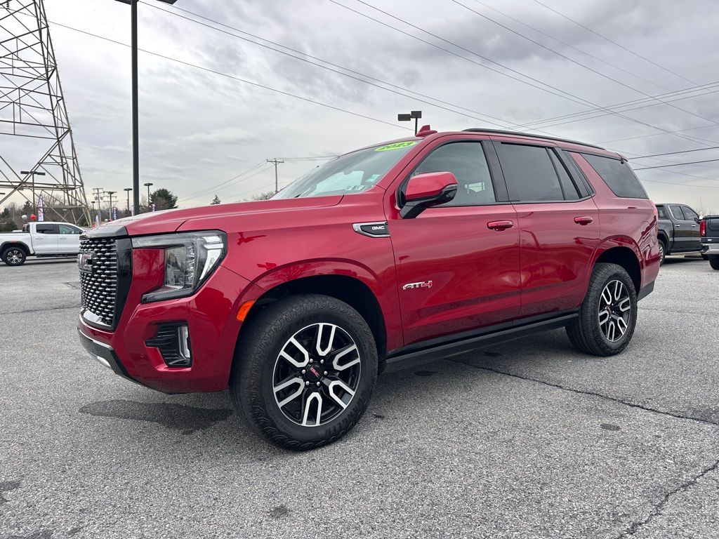Used 2023 GMC Yukon - photo 2
