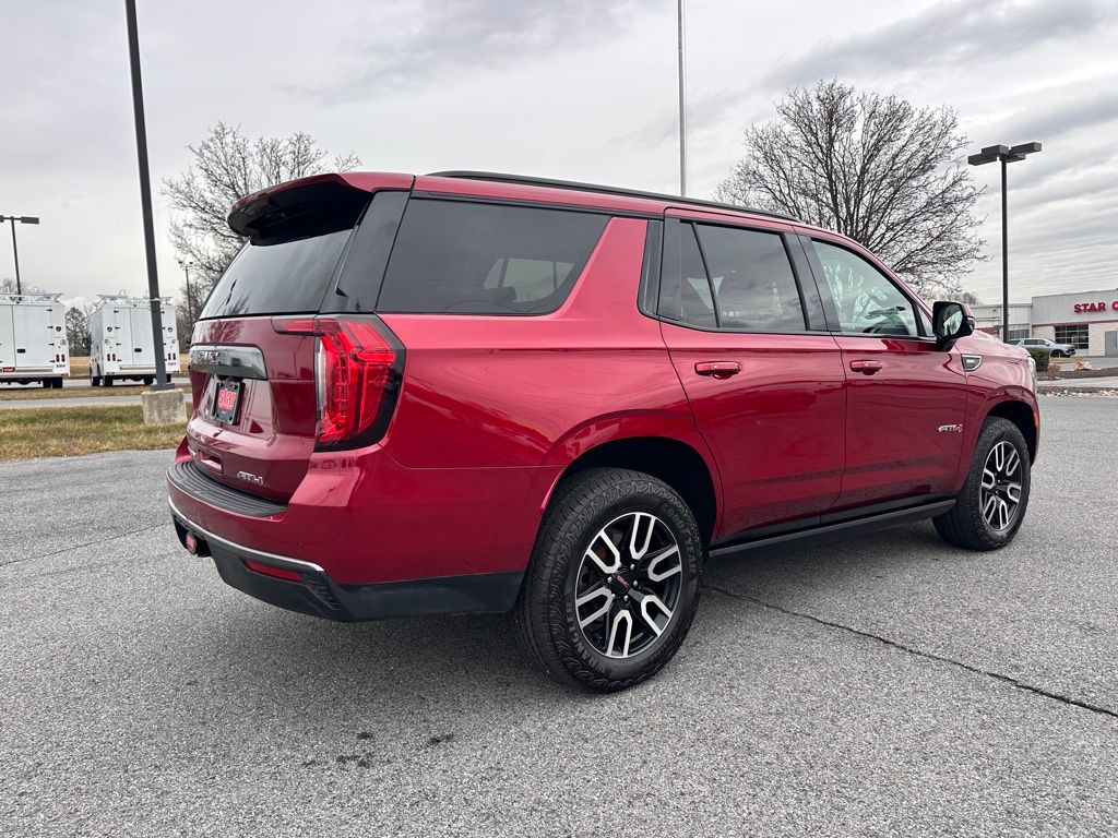 Used 2023 GMC Yukon - photo 12