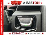 New 2025 GMC Yukon Denali 4WD SUV for sale #950268 - photo 25