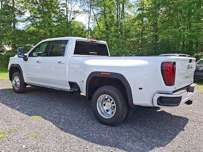 New 2025 GMC Sierra 3500 Denali Ultimate Crew Cab 4WD Pickup for sale #Q25370 - photo 2