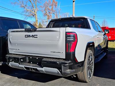 2025 GMC Sierra EV Crew Cab 4WD, Pickup for sale #Q450223 - photo 2