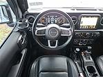2022 Jeep Gladiator Crew Cab 4WD Pickup for sale #Q450229C - photo 11