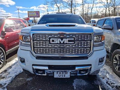 2017 GMC Sierra 2500 Crew Cab SRW 4WD, Pickup for sale #Q450256A - photo 2