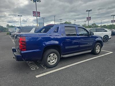 2013 Chevrolet Avalanche 4WD Pickup for sale #Q450259B - photo 2