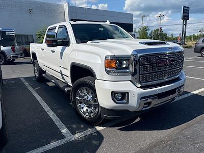 Used 2018 GMC Sierra 2500 Denali Crew Cab 4WD SRW Pickup for sale #Q450302A - photo 1