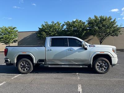 2022 GMC Sierra 2500 Crew Cab 4WD Pickup for sale #Q450396A - photo 2