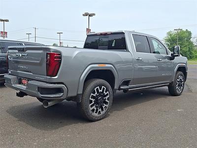 New 2025 GMC Sierra 2500 Denali Ultimate Crew Cab 4WD Pickup for sale #Q450407 - photo 2