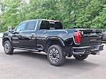 New 2025 GMC Sierra 2500 Denali Ultimate Crew Cab 4WD Pickup for sale #Q450446 - photo 3