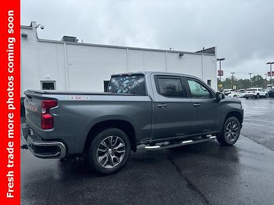 2021 Chevrolet Silverado 1500 Crew Cab 4WD Pickup for sale #Q450473A - photo 2