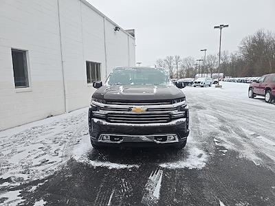 2020 Chevrolet Silverado 1500 Crew Cab 4WD Pickup for sale #Q460347A - photo 2