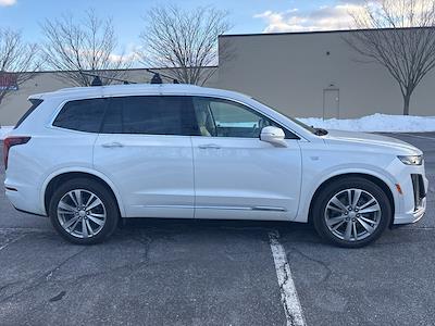 Used 2021 Cadillac XT6 - photo 1