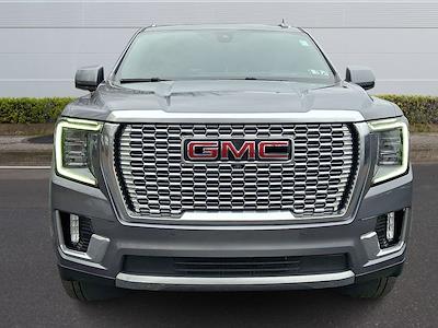 Used 2022 GMC Yukon XL - photo 1