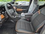 New 2025 GMC Canyon AT4 Crew Cab 4WD Pickup for sale #G25369 - photo 4