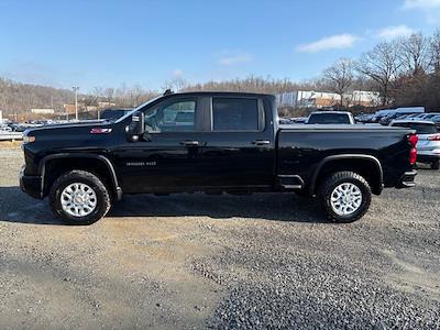 Used 2024 Chevrolet Silverado 3500 - photo 1