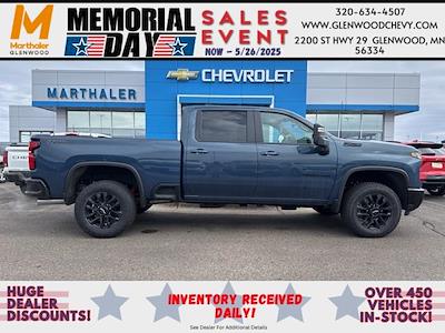 New 2025 Chevrolet Silverado 3500 LT Crew Cab 4WD Pickup for sale #250833 - photo 1