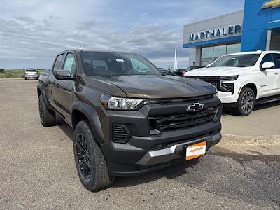 New 2025 Chevrolet Colorado Trail Boss Crew Cab 4WD Pickup for sale #251129 - photo 2