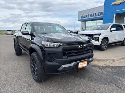 New 2025 Chevrolet Colorado Trail Boss Crew Cab 4WD Pickup for sale #251131 - photo 2