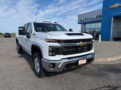 New 2025 Chevrolet Silverado 3500 LT Crew Cab 4WD Pickup for sale #251170 - photo 1