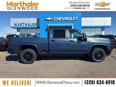 New 2026 Chevrolet Silverado 3500 LT Crew Cab 4WD Pickup for sale #260283 - photo 1