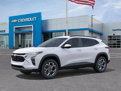 2025 Chevrolet Trax FWD SUV for sale #251040 - photo 2