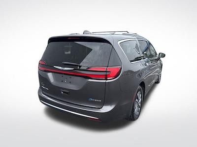 2021 Chrysler Pacifica FWD Minivan for sale #7004471 - photo 2
