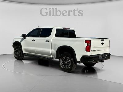 Used 2022 Chevrolet Silverado 1500 - photo 1