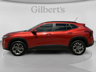 Used 2024 Chevrolet Trax - photo 1