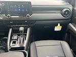 2025 Chevrolet Colorado Crew Cab 4x2 Pickup for sale #C256328 - photo 15