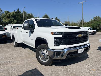 New 2025 Chevrolet Silverado 3500 Crew Cab 4WD Monroe Truck Equipment 108" Steel ServicePro 9' Service Truck for sale #C256487 - photo 1