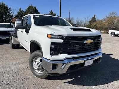 2025 Chevrolet Silverado 3500 Crew Cab DRW 4WD Bedrock Flatbed Truck for sale #C256591 - photo 1