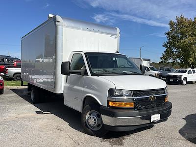 New 2025 Chevrolet Express 4500 18' Rockport Box Van with Liftgate for sale #C256607 - photo 1