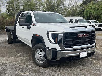 New 2025 GMC Sierra 3500 Pro Crew Cab 4WD Flatbed Truck for sale #C256593 - photo 1