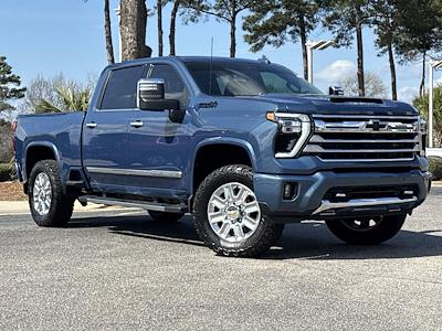 Used 2024 Chevrolet Silverado 2500 - photo 1