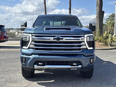 Used 2024 Chevrolet Silverado 2500 - photo 1