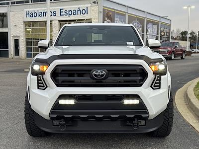 Used 2025 Toyota Tacoma - photo 1