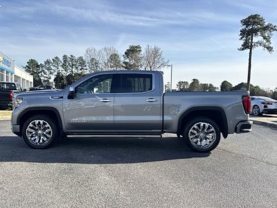 Used 2025 GMC Sierra 1500 - photo 1