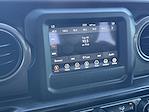 2022 Jeep Gladiator Crew Cab 4x4 Pickup for sale #XH70976A - photo 21