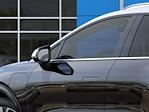 New 2025 Chevrolet Equinox EV LT AWD SUV for sale #253318 - photo 17