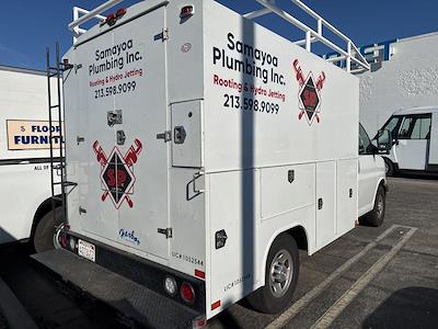 Used 2019 Chevrolet Express 3500 - photo 1