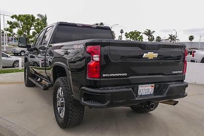 Used 2022 Chevrolet Silverado 2500 - photo 1